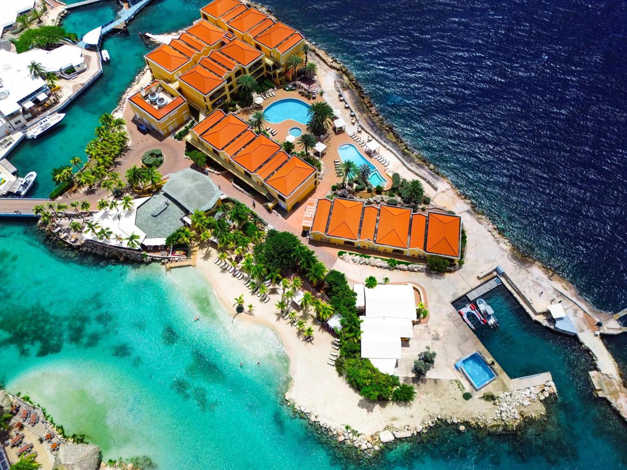 The Royal Sea Aquarium Resort Willemstad Buitenkant foto